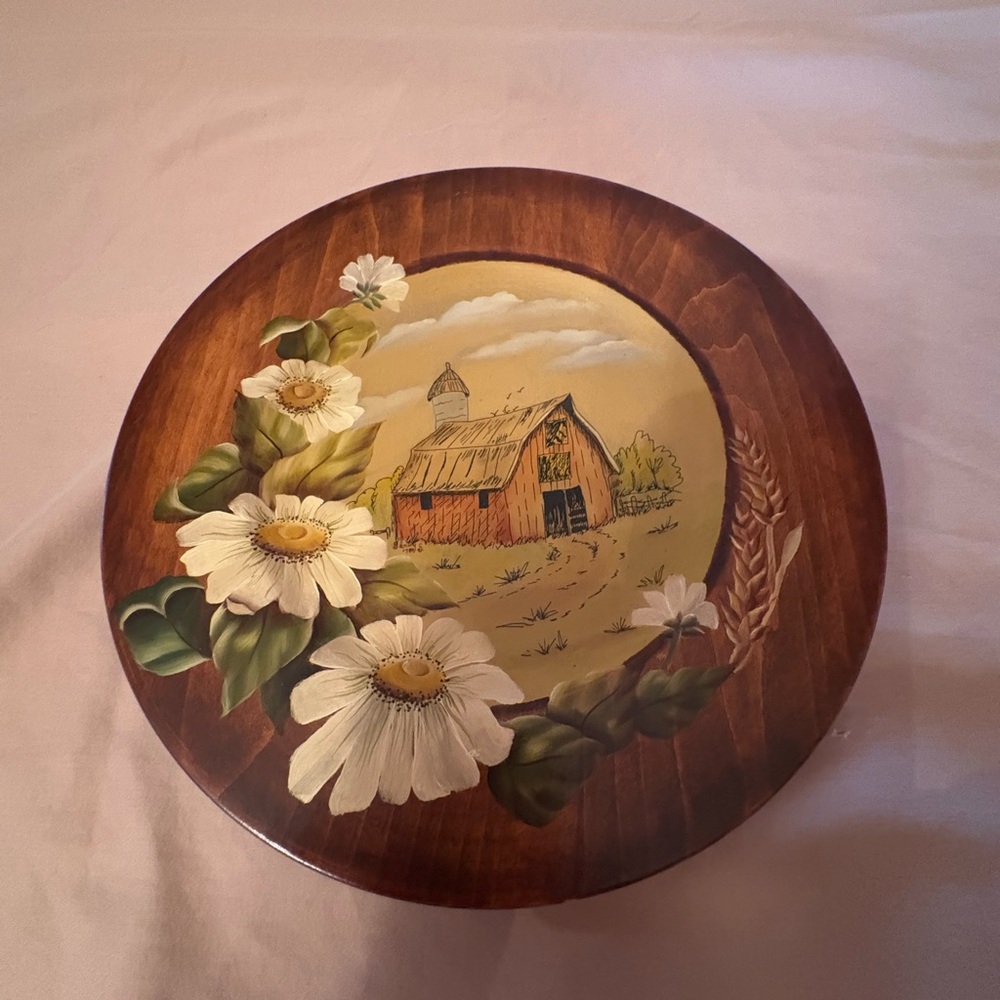 Vintage Wooden Plate with Floral and Barn Design